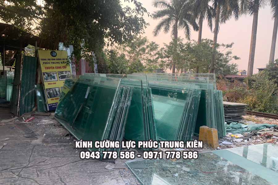 tuổi thọ kính cường lực